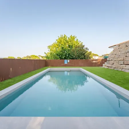 Piscina & Bbq Cerca Costa Brava *