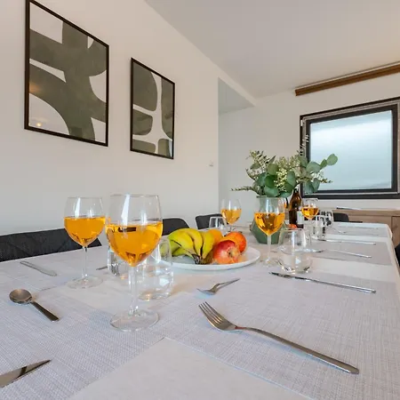 Piscina & Bbq Cerca Costa Brava טורדרה