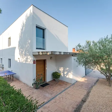 Piscina & Bbq Cerca Costa Brava בית נופש