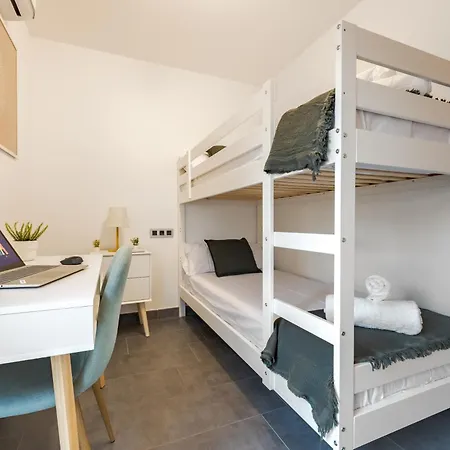 Tatil Evi Piscina & Bbq | Cerca Costa Brava *
