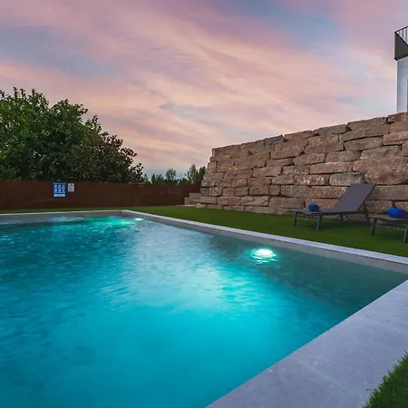 Piscina & Bbq | Cerca Costa Brava